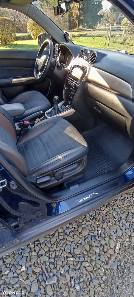 Suzuki Vitara 1.6 Elegance 2WD - 24