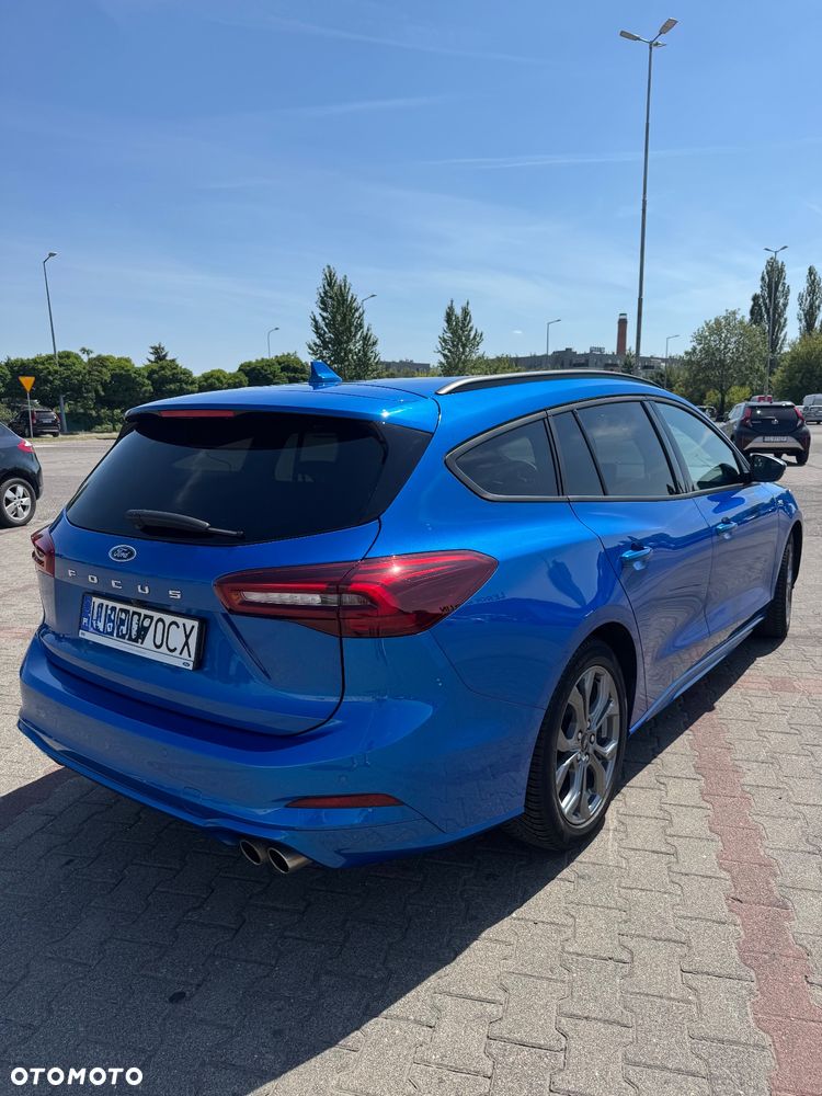 Ford Focus 1.0 EcoBoost mHEV ST-Line X - 2
