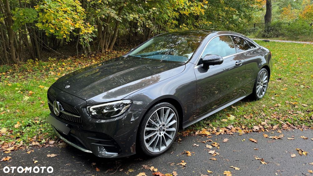 Mercedes-Benz Klasa E 220 d Coupe 4-Matic Avantgarde - 40