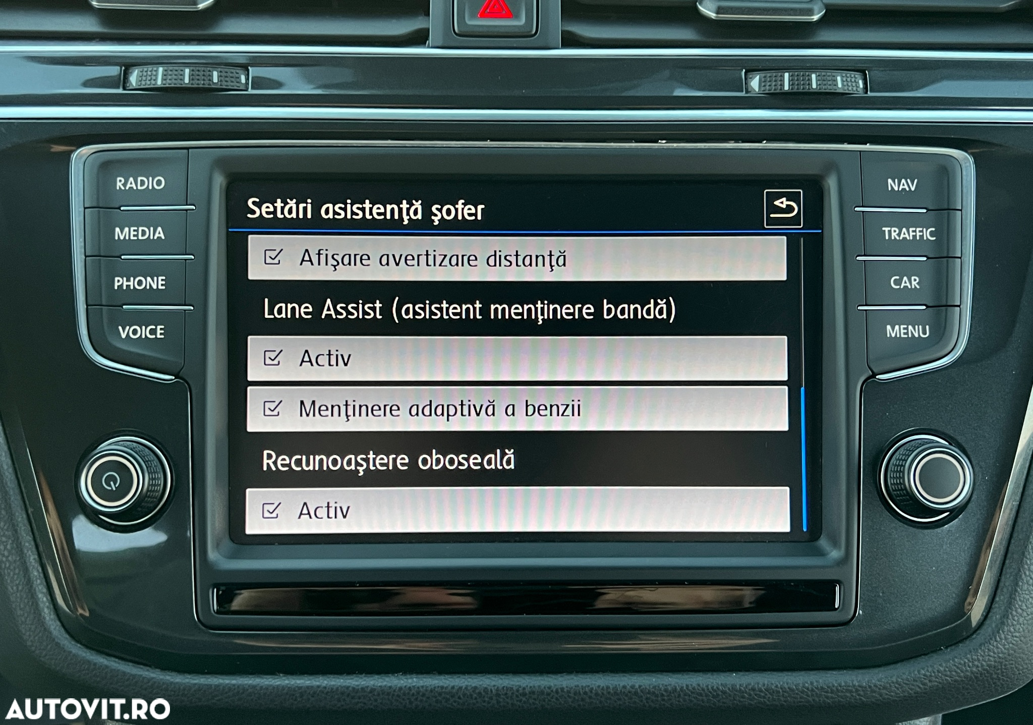 Volkswagen Tiguan 2.0 TDI SCR 4MOTION DSG Highline - 18