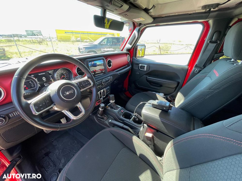 Jeep Wrangler Unlimited 2.2 CRD AT8 Rubicon - 12