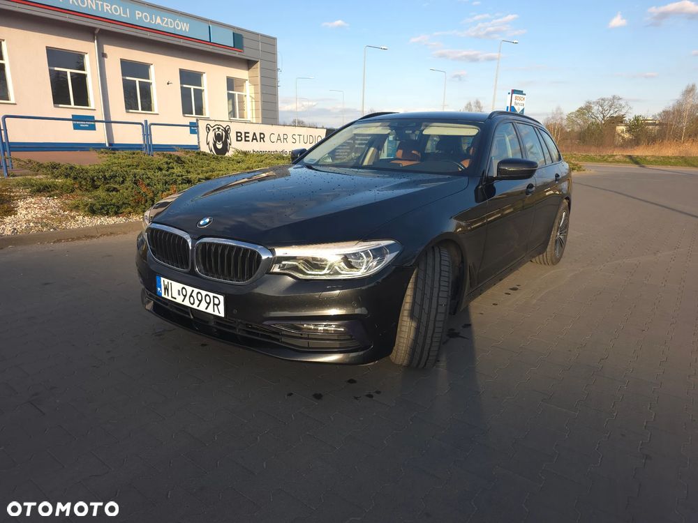 BMW Seria 5 520d xDrive Sport Line sport - 15