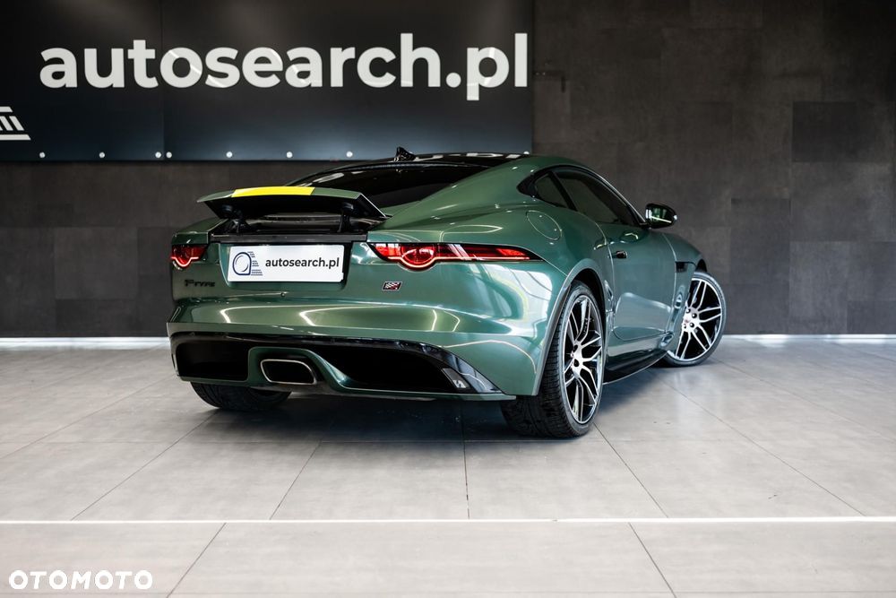 Jaguar F-Type 2.0 Turbo Chequered Flag - 5
