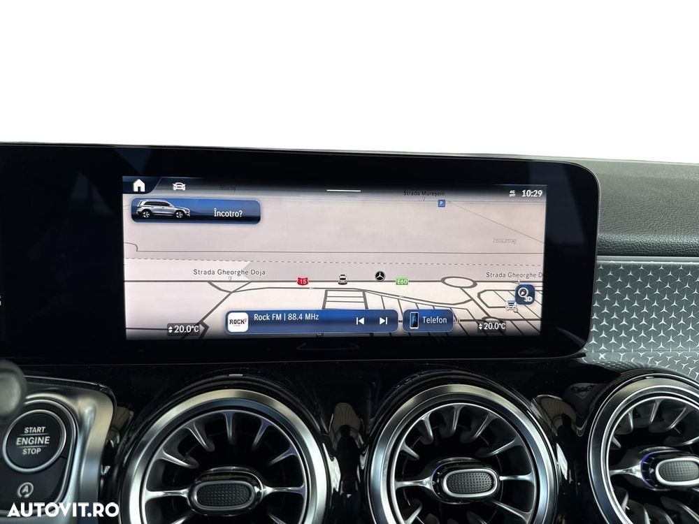 Mercedes-Benz GLB - 17