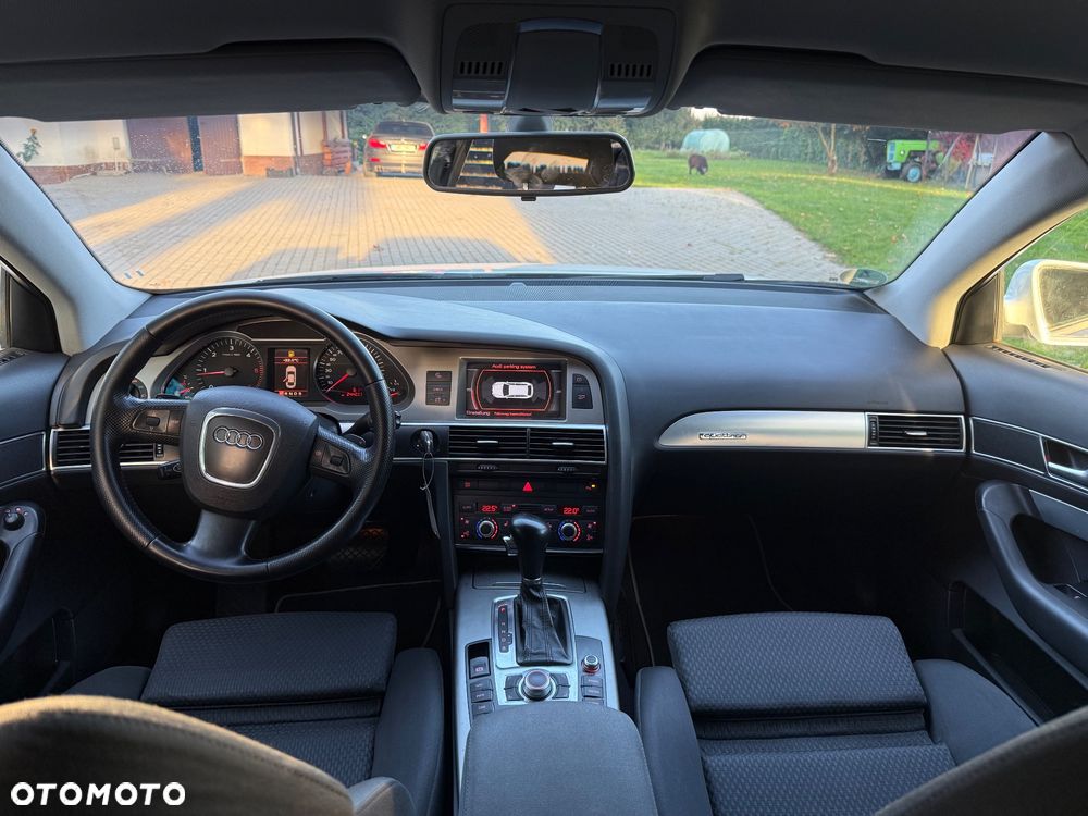 Audi A6 Avant - 11