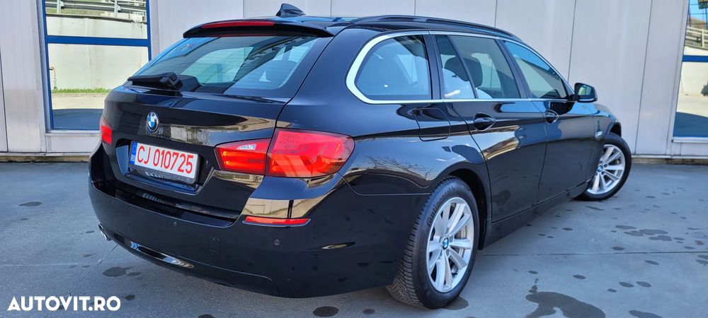 BMW Seria 5 520d Aut. Modern Line - 3