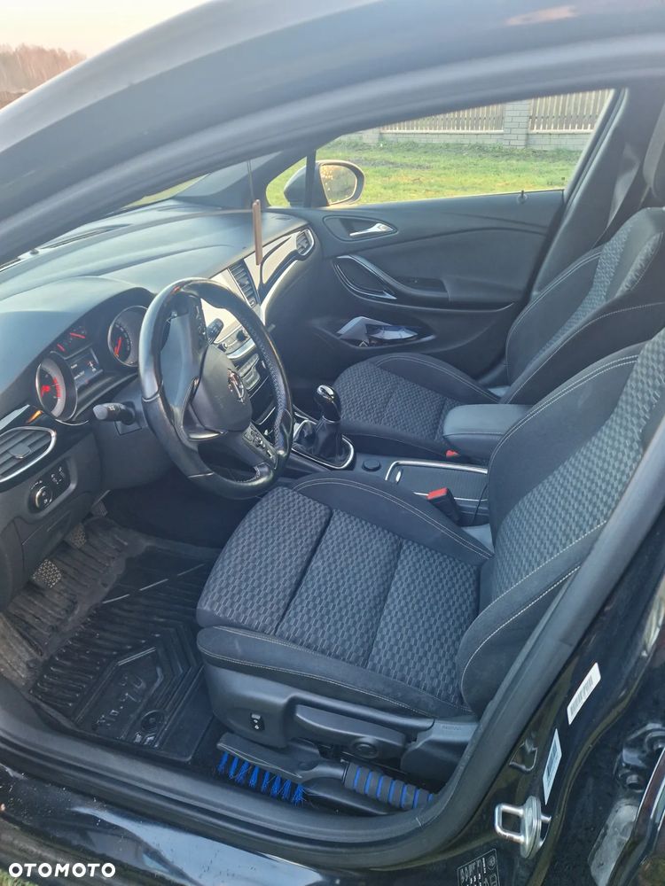 Opel Astra 1.4 T Elite - 6