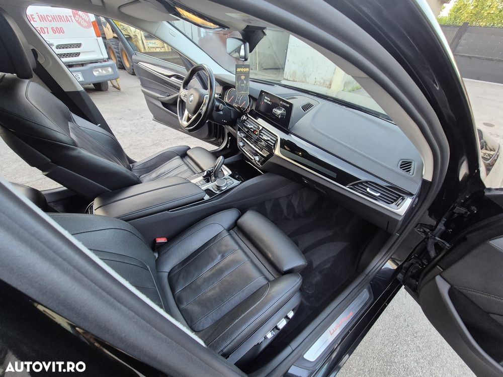BMW Seria 5 520d xDrive AT - 6