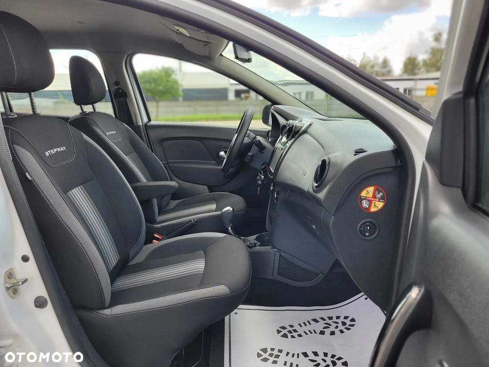 Dacia Sandero Stepway - 16