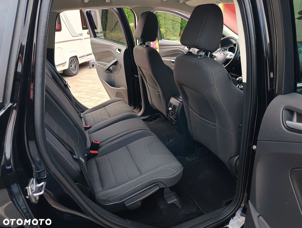 Ford Kuga 1.5 EcoBoost 2x4 Black & Silver - 35