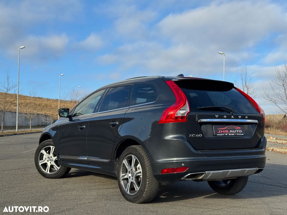Volvo XC 60 - 6