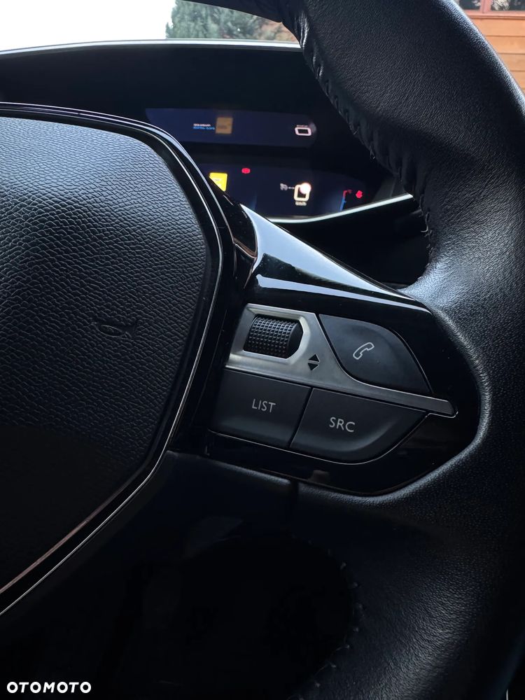 Peugeot 2008 1.2 PureTech Allure Pack S&S - 23