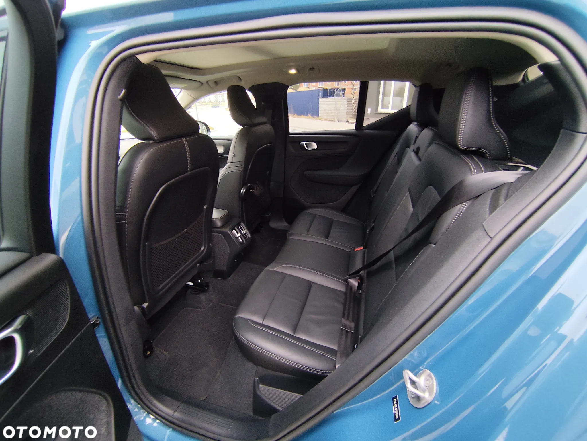 Volvo XC 40 B5 AWD Ultimate Dark - 7