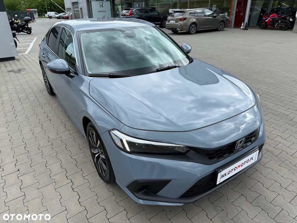 Honda Civic 2.0 i-MMD Elegance CVT - 17