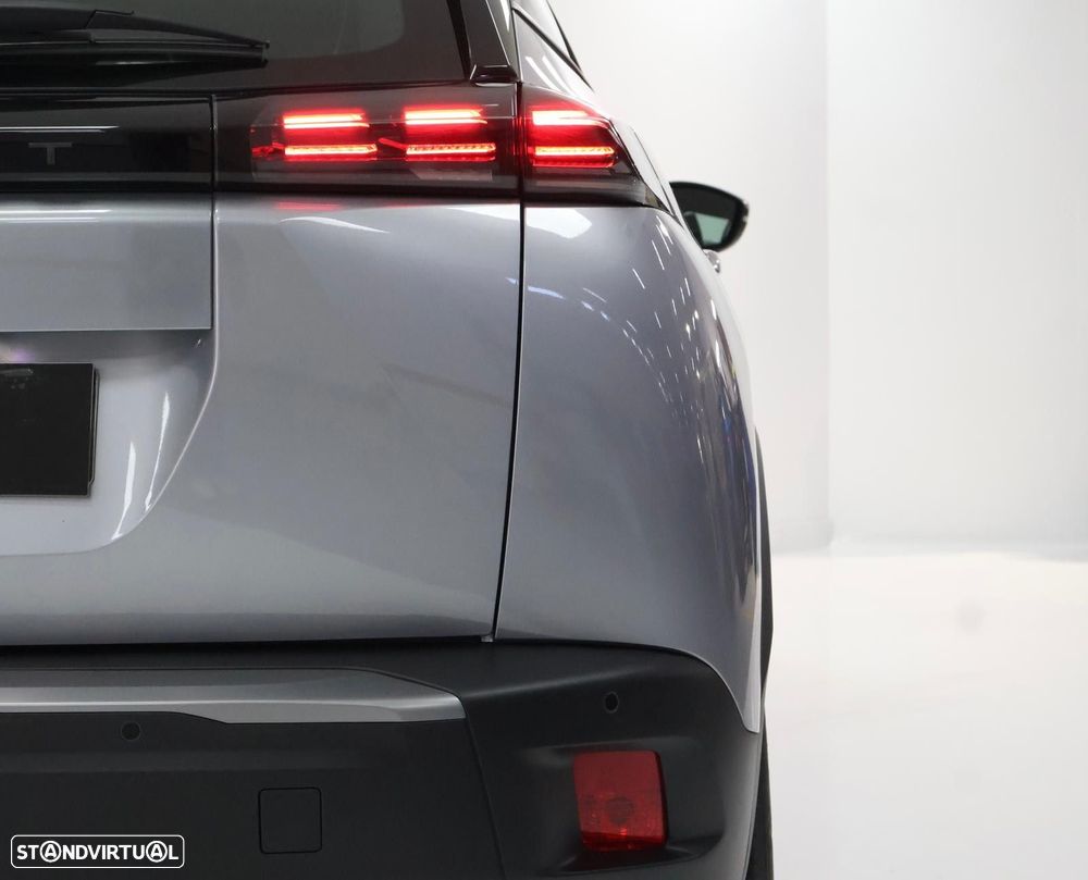 Peugeot 2008 1.2 PureTech Style - 28