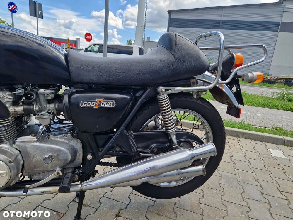 Honda CB - 12