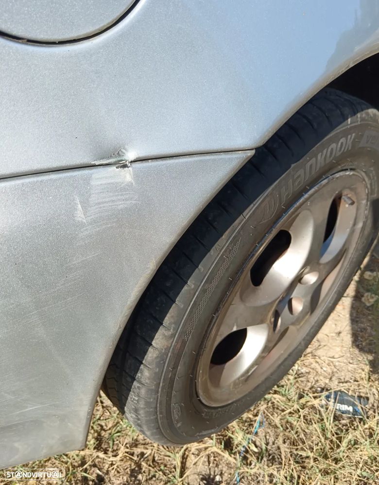 Alfa Romeo 147 1.9 JTD Plus - 14