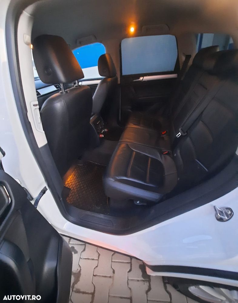Volkswagen Touareg 3.0 V6 TDI BMT - 4