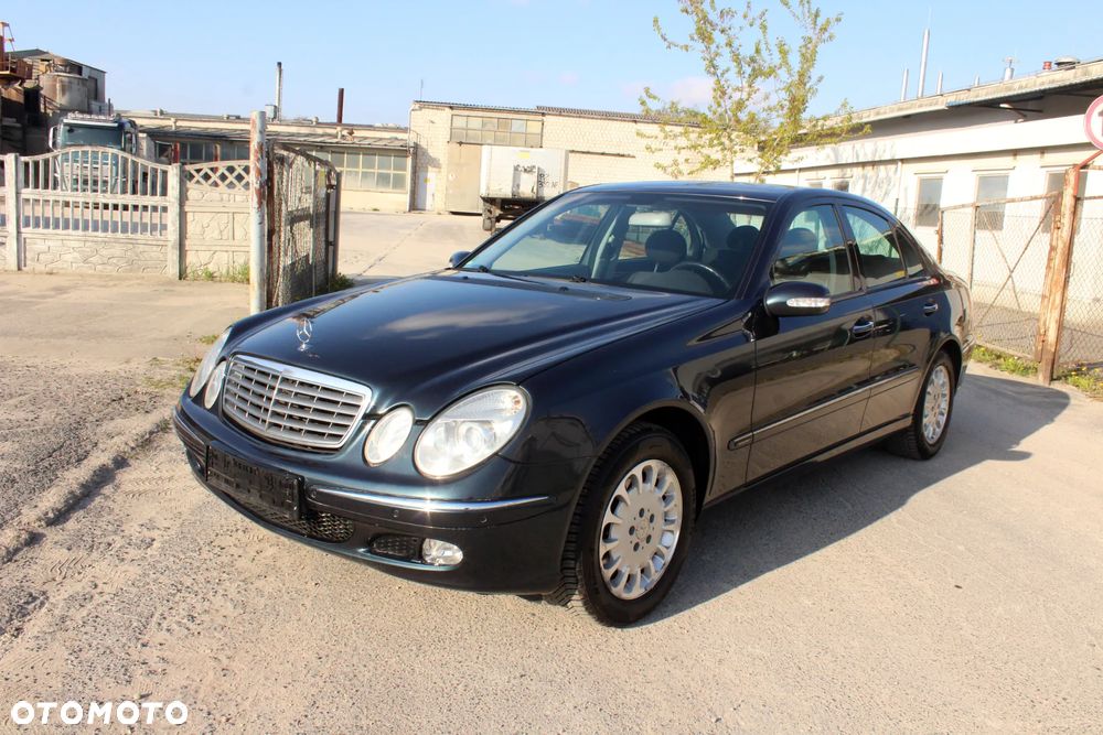 Mercedes-Benz Klasa E 200 Kompressor Automatik Elegance Sport Edition - 7
