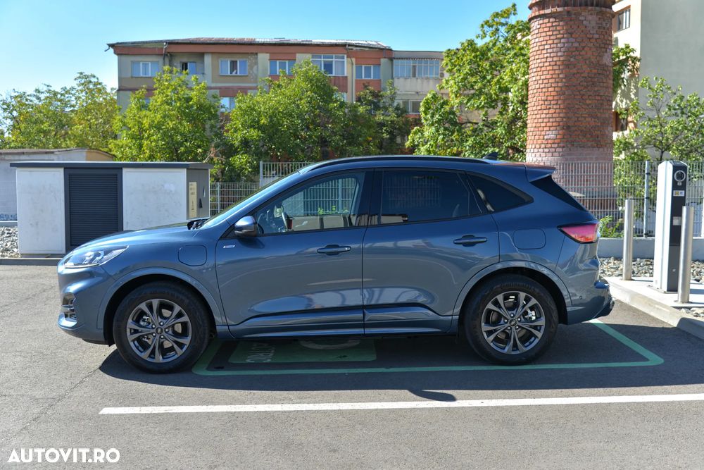 Ford Kuga 2.5 Duratec PHEV ST Line X - 9