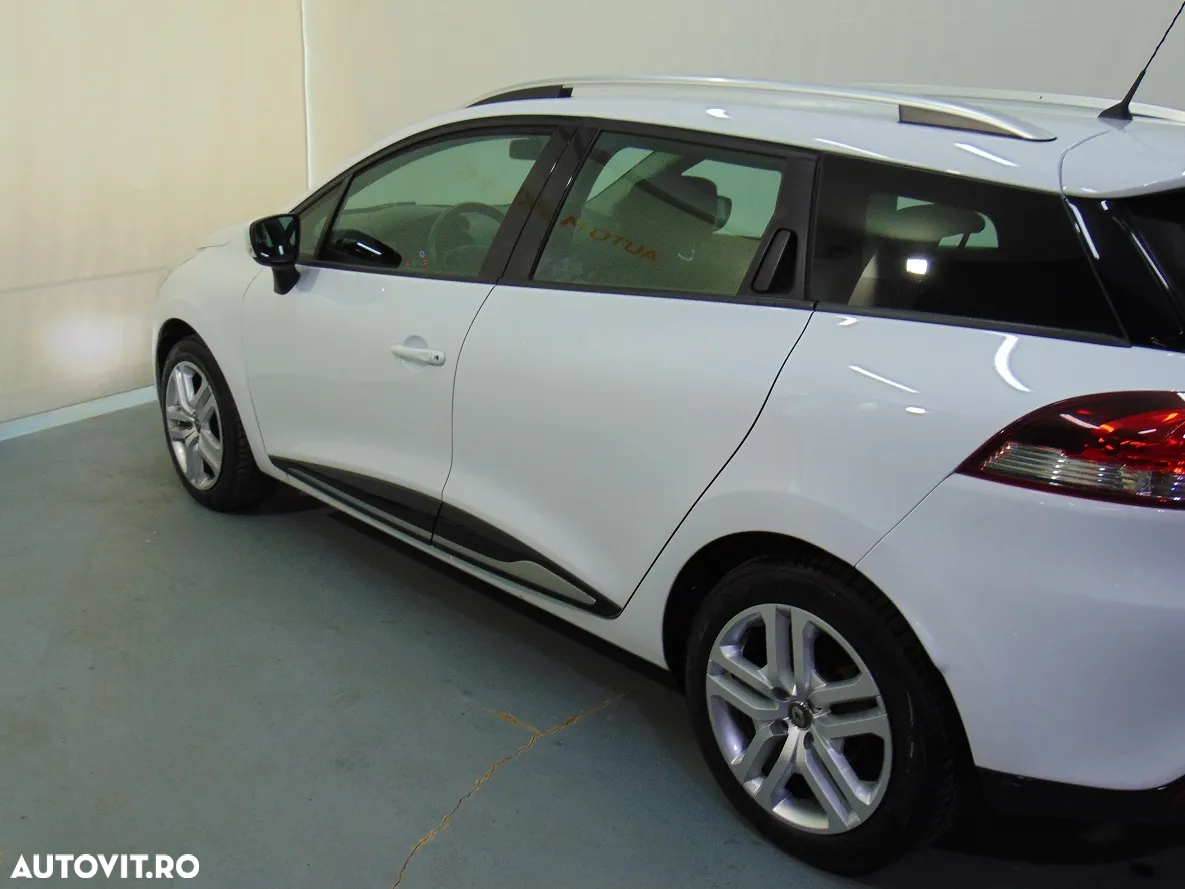 Renault Clio IV 0.9 Energy TCe Zen - 9