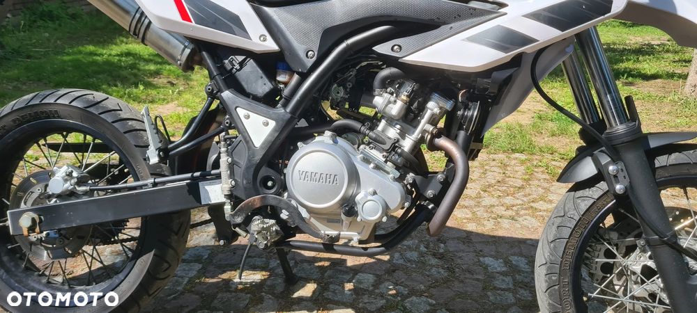 Yamaha WR - 9