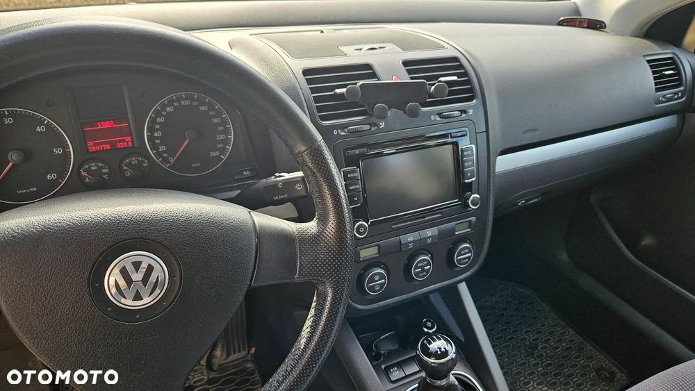 Volkswagen Jetta 2.0 TDI Comfortline - 7