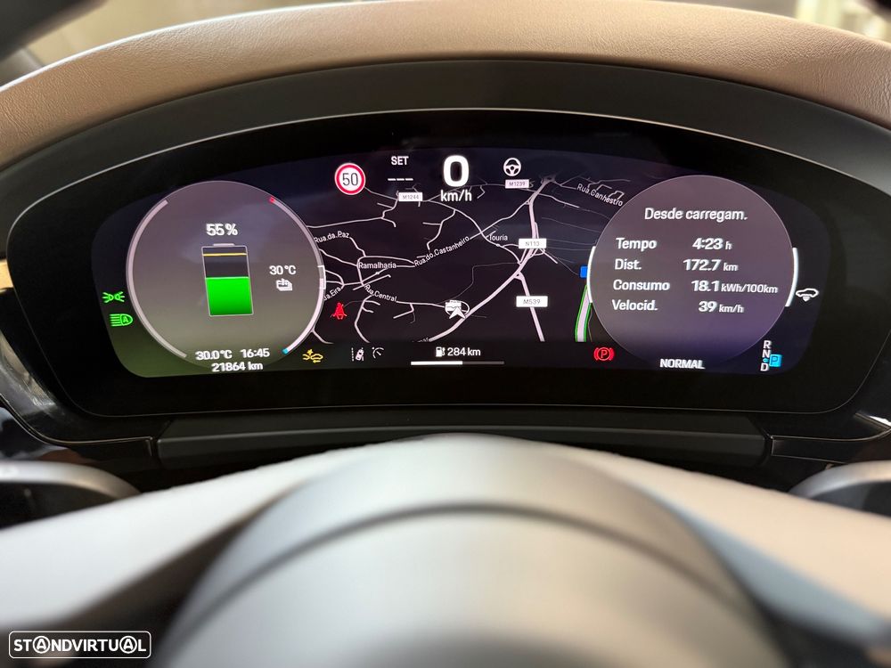 Porsche Macan Electric 4 - 35
