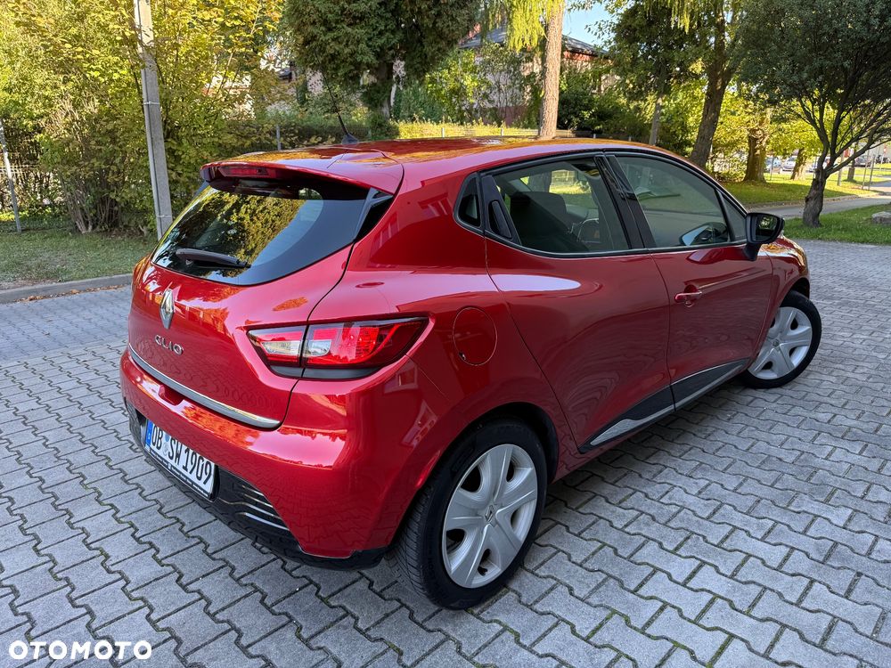 Renault Clio 1.2 16V 75 Business - 16