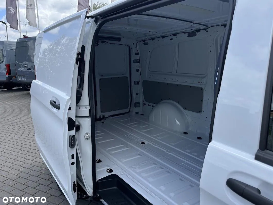 Mercedes-Benz Vito - 8