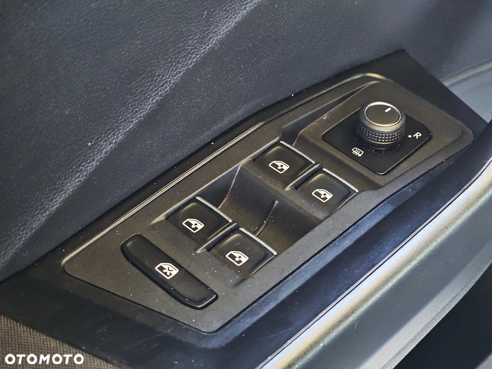 Volkswagen T-Roc 1.5 TSI ACT Advance DSG - 15