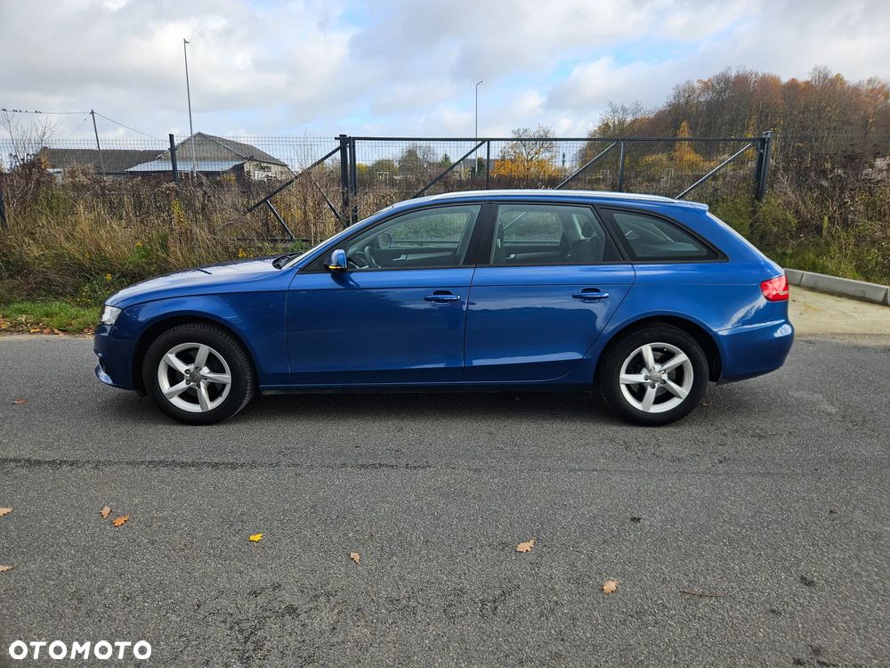 Audi A4 Avant 2011 photo 3