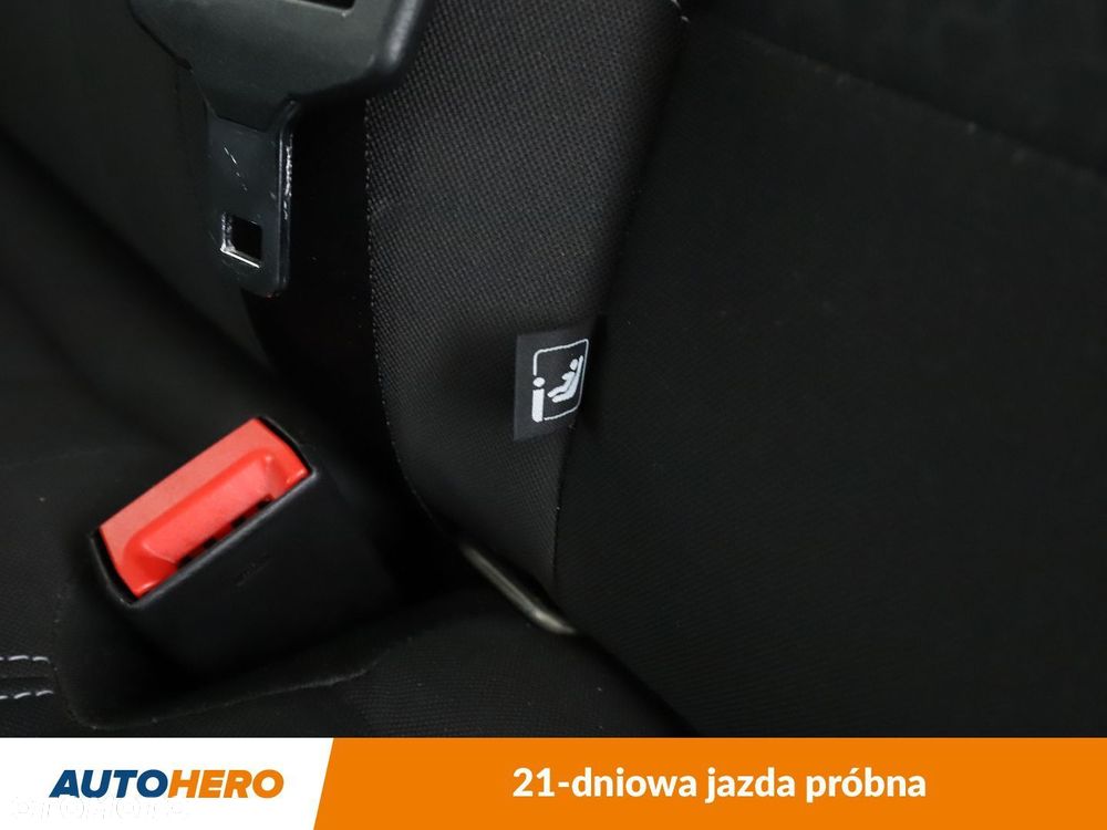 Ford Kuga - 34
