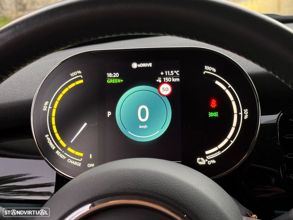 MINI 3 Portas Cooper SE S - 24