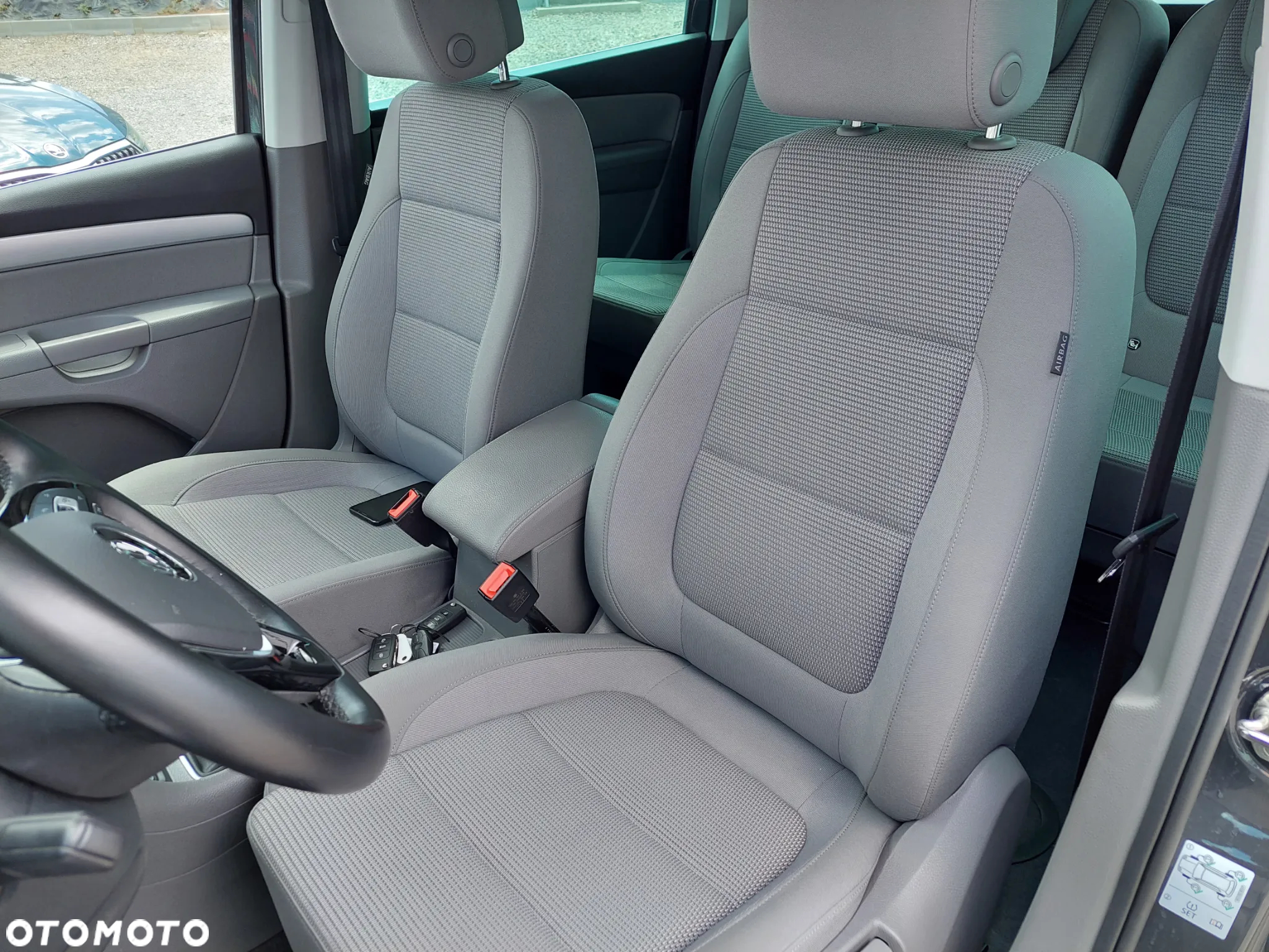 Volkswagen Sharan 1.4 TSI BMT Comfortline - 17