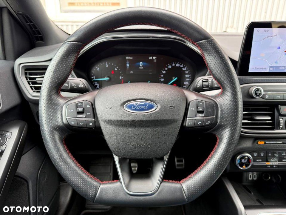 Ford Focus - 12