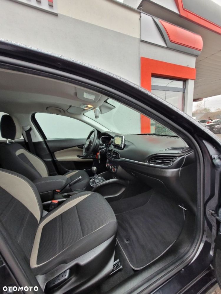 Fiat Tipo 1.4 T-Jet 16v S-Design - 18