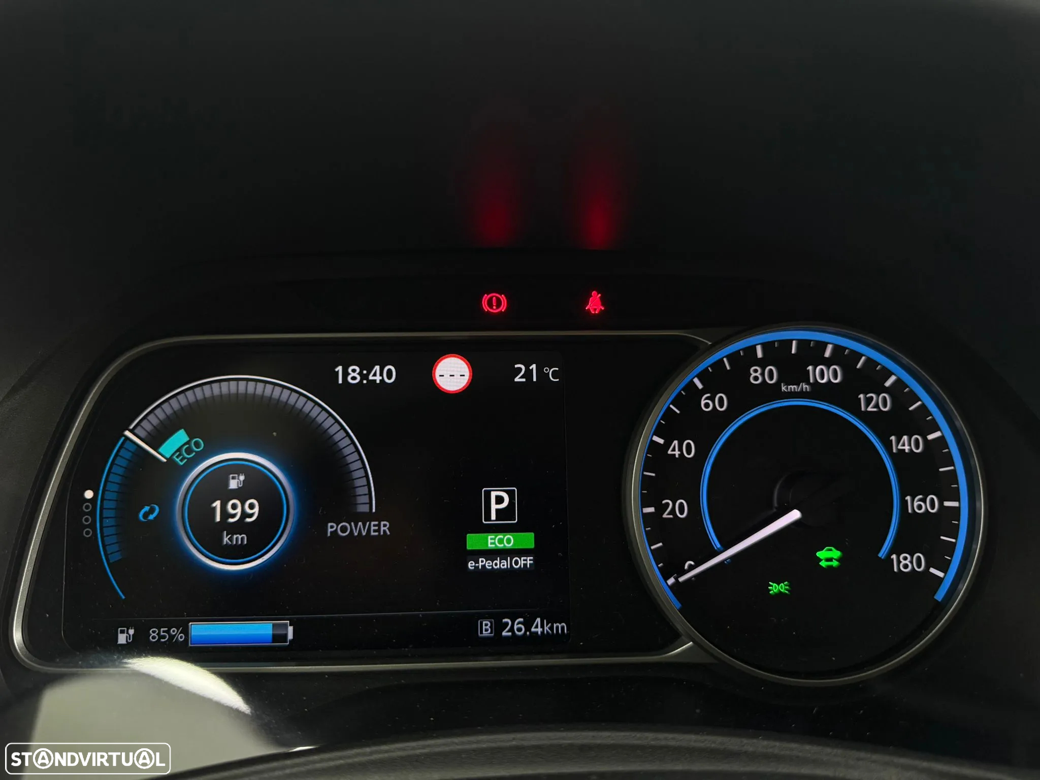 Nissan Leaf N-Connecta - 10