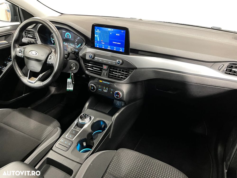 Ford Focus 1.5 EcoBlue Start-Stopp-System Aut. TITANIUM - 8