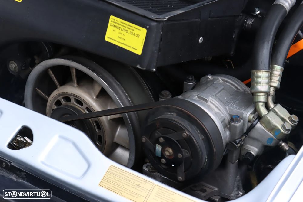 Porsche 911 (964) Coupé 3.3 Turbo II - 52