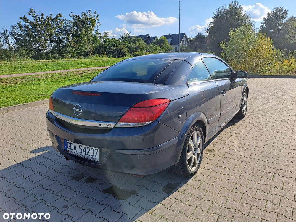Opel Astra 1.9 CDTI Edition - 11