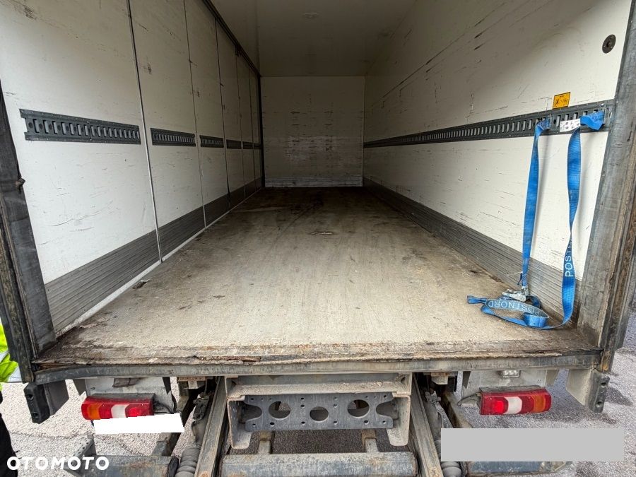 Mercedes-Benz Antos - 13