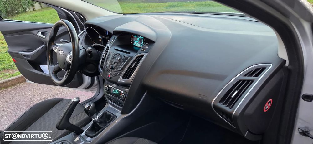 Ford Focus 1.6 TDCi Titanium - 23