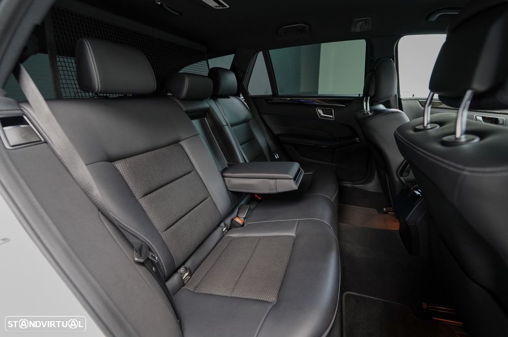 Mercedes-Benz E 220 BlueTEC Avantgarde Auto. - 10
