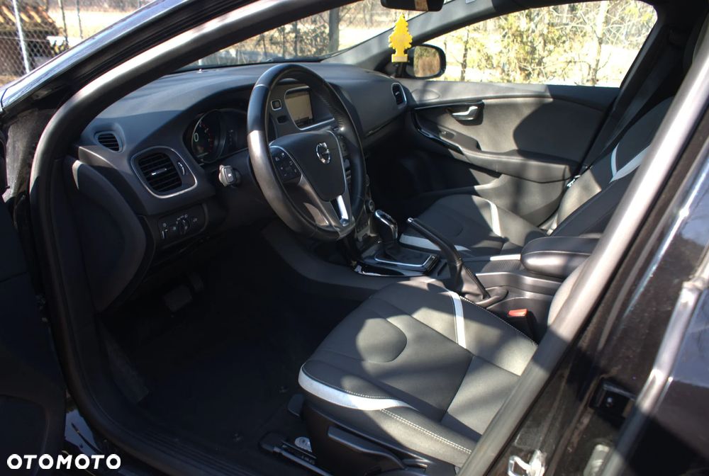 Volvo V40 T3 Drive-E Kinetic - 10