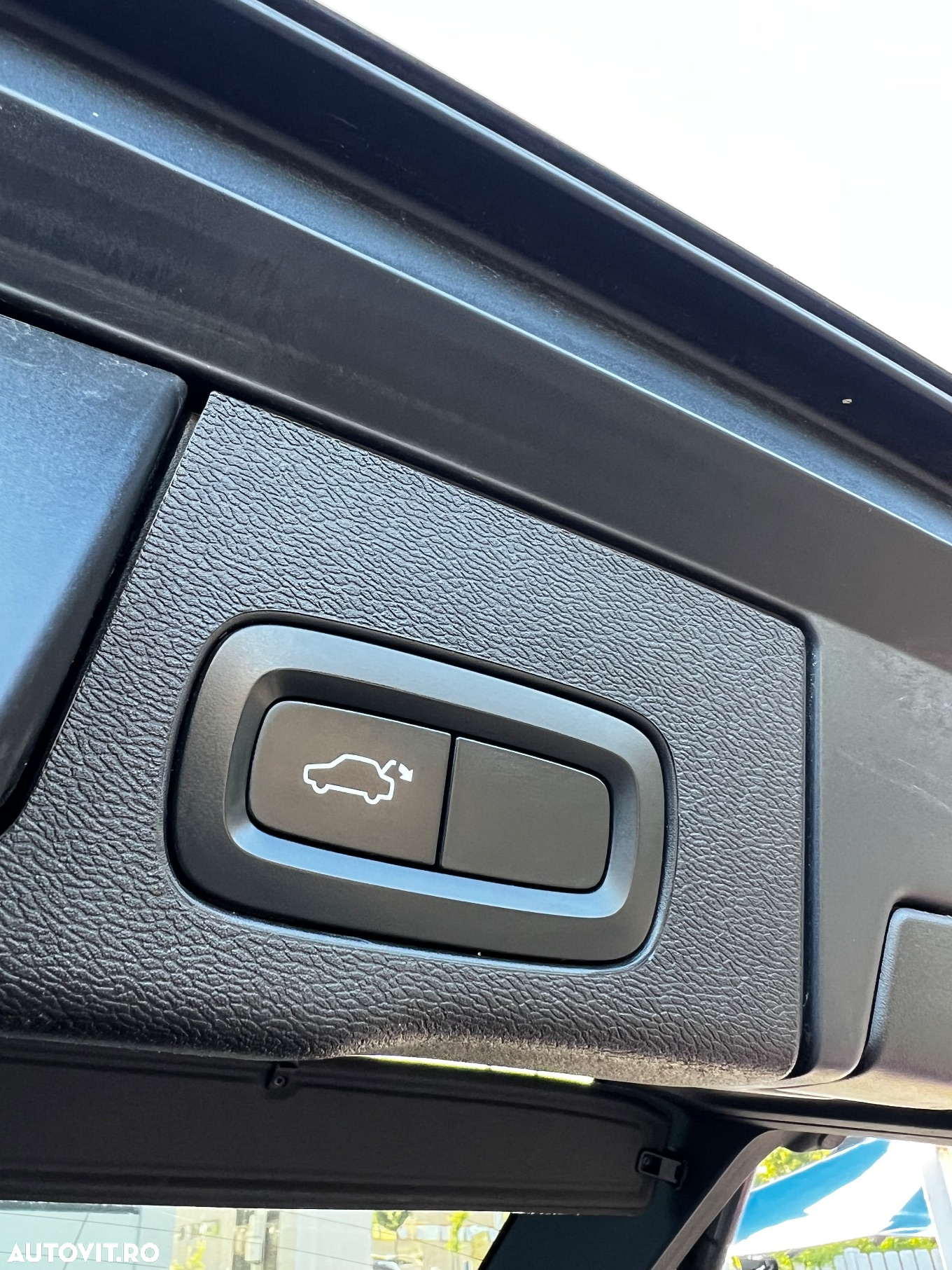 Volvo XC 60 D4 Geartronic Momentum Pro - 21