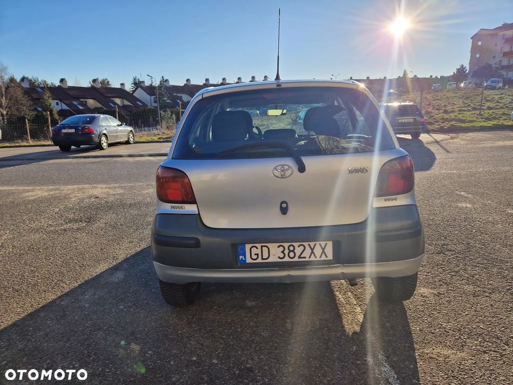 Toyota Yaris - 3