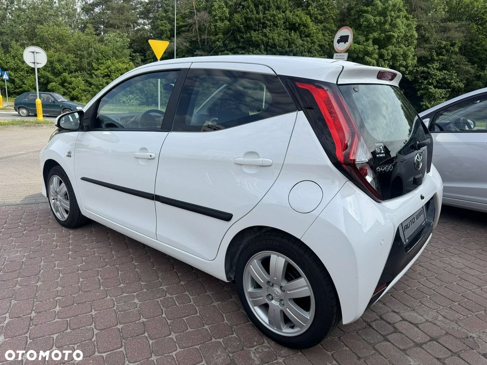 Toyota Aygo - 10