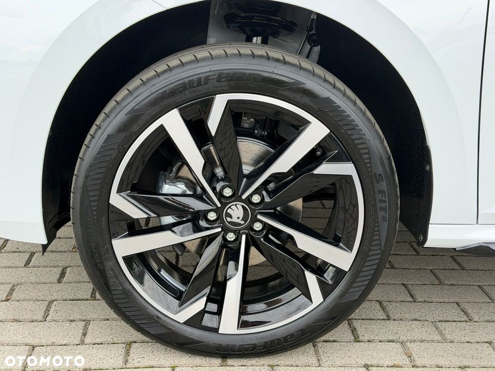 Skoda Kamiq 1.5 TSI Monte Carlo DSG - 10