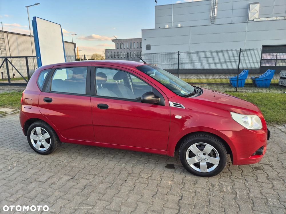 Chevrolet Aveo 1.2 16V Base - 4